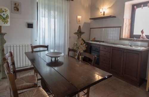 Todi Apartment | Discover Flaubert Borgo Bianchini: Your Home with Kitchen