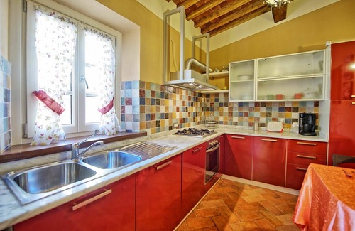 Santa Maria del Giudice Apartment | Discover Flavia 1 in Lucca: Family-Friendly & Pool Access
