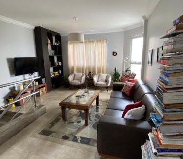 Goiania Apartment | Discover Flavia’s House: A Budget-Friendly Getaway