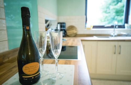 Redmire House | Architect-Designed Flax Mill: Pet-Friendly Retreat