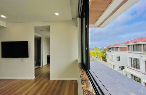Ha Long Villa | 4-Bedroom FLC Villa: Family & Pet-Friendly Retreat