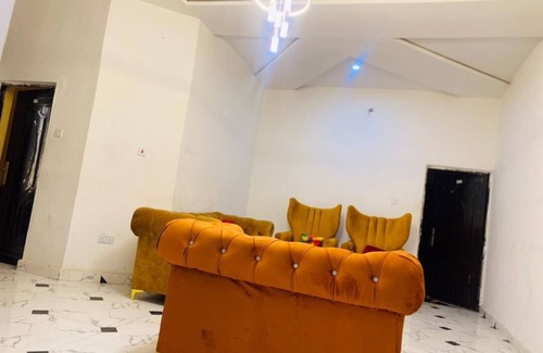Ado Ekiti Resort | Discover Flenjo Zone Bar and Apartments with Pool & Dining