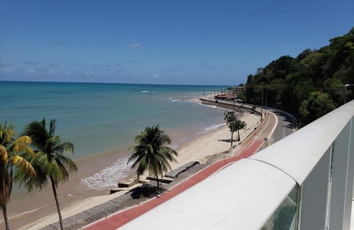 Cabo Branco Hotel | Discover Flet Beira-mar: 4-Star Ocean View Escape