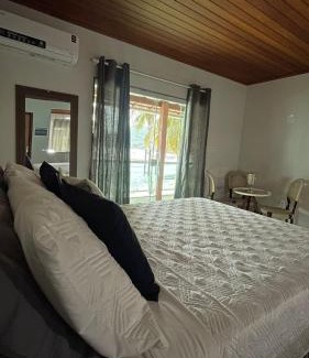 Praia de Aracatiba Bed & Breakfast | Beachfront Bliss at Encanto do Mar - 10/10 Guest Rated
