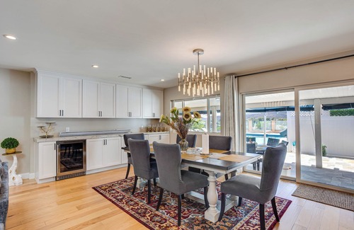 Fletcher Hills House | Exquisite Sunset View Retreat with Pool and Spa Amenities