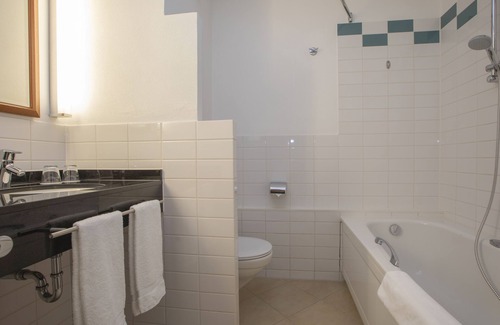 Hoevelaken Hotel | Discover Fletcher Hotel - Restaurant De Klepperman: 4-Star Retreat