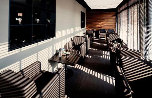 Bergen op Zoom Hotel | Relax at Fletcher Wellness-Hotel Stadspark with Spa Access