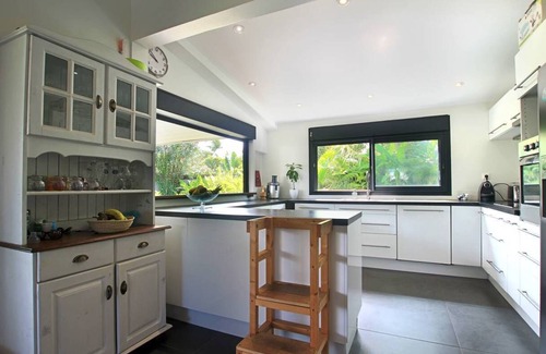 Etang Sale Les Bains Villa | Discover Relaxation at Fleur de l'Etang with Ocean Views
