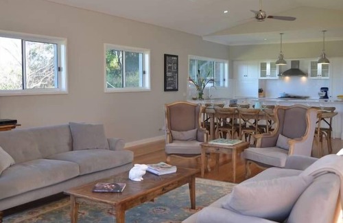 Berry House | Discover Fleurwood: Perfectly Located Near Berry