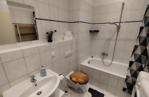 Schloßchemnitz Apartment | FLEX Aparts - möblierte 2-Raum Wohnung in Chemnitz mit Balkon
