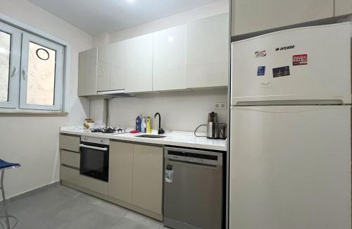 Zeytinburnu Apartment | Discover Flex Fişekhane: 4-Star Family-Friendly Retreat