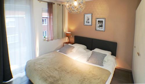 Gosselies Apartment | Convenient FLEXappart Gosselies-Charleroi Airport Stay