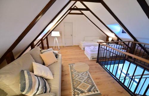 Historic Center House | Cozy Family Retreat at FLH - Casa Doris Awaits You