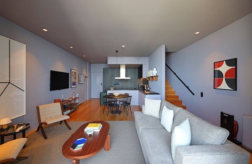 Foz do Douro Apartment | Inviting Gilreu Beach Duplex with Breathtaking Sea Views