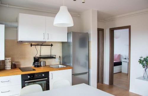 Sibiu Apartment | Family-Friendly Stay at FLH - Pink Panther with Pets Welcome