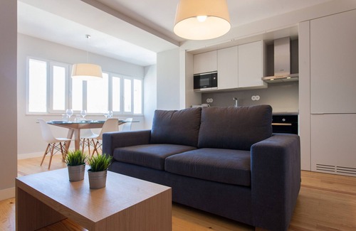 Merces Apartment | Top-Rated FLH Príncipe Real Apartment with Spa & Breakfast