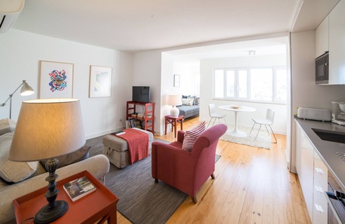 Merces Apartment | Discover FLH Príncipe Real with Scenic Views and Spa