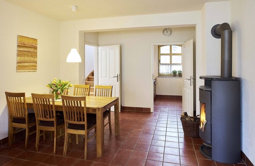 Gorzig House | Spacious Fliederhaus for 8 with Pool and Pet-Friendly Perks