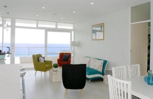 Collaroy Beach Apartment | Iconic Oceanfront Retreat at Flight Deck - 4 Star Family-Friendly