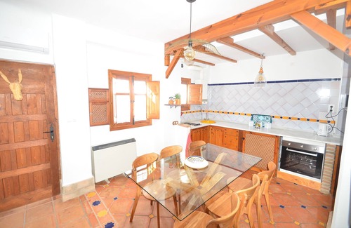 San Ildefonso House | Flintstone House: Ideal Getaway with Private Terrace & Spa