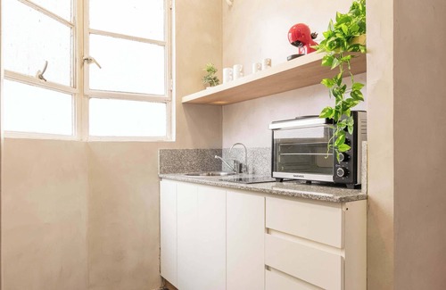 El Centro Apartment | Pet-Friendly Fliphaus: 2 Bd Near Calle Florida, Rated 10/10