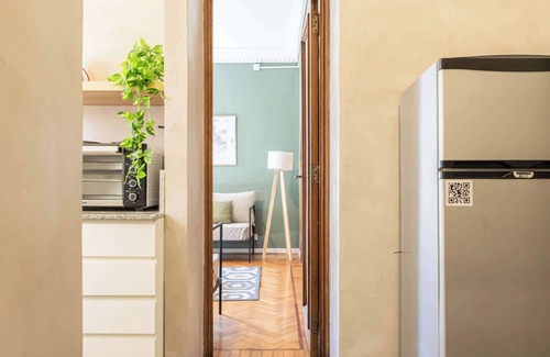El Centro Apartment | Pet-Friendly Fliphaus: 2 Bd Near Calle Florida, Rated 10/10