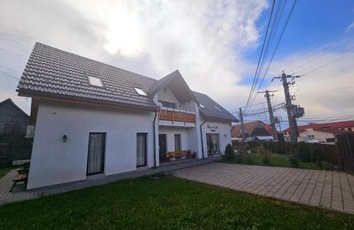 Sapinta House | Guest Rated: 9.7 for Floare de Colt Sapanta, Family-Friendly