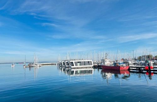 Laboe House | Oceanfront Floating Home Nr 1a with Top Guest Ratings