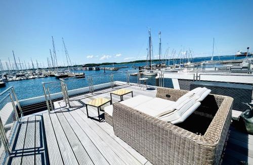 Laboe House | Oceanfront Floating Home Nr 1a with Top Guest Ratings
