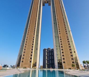 Cala Apartment | Experience Luxury at Floor 32! INTEMPO with Ocean Views