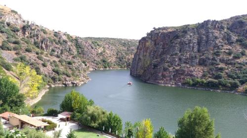 Miranda do Douro House | Discover Flor Do Douro: Family-Friendly and Accessible Stay