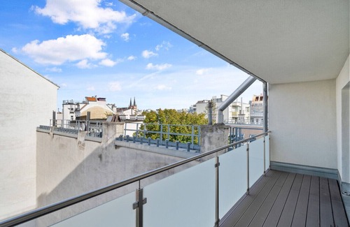 Schottenfeld Apartment | Discover Flora Collection 12: Family-Friendly in Vienna
