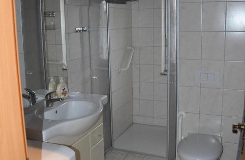 Galenbeck Apartment | Family-Friendly Flora Hotel with High Guest Ratings