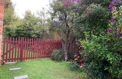 Mount Colah House | Flora Luxury Rooms