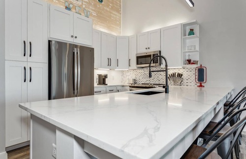 Ono Island Condo | Experience Coastal Living at Waterfront Condo Near Florabama