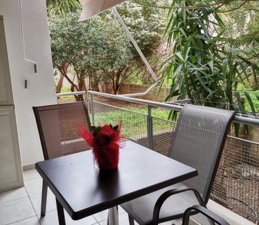 Karystos Apartment | Family-Friendly Stay at Floras House - Rated 9.6/10!
