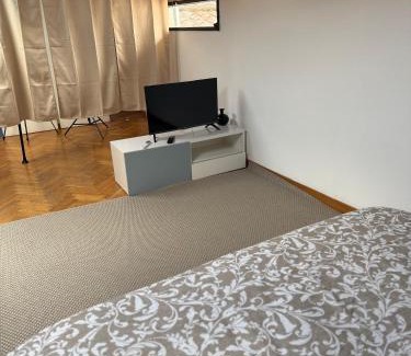 Santa Croce Apartment | Florence F&M Via Verdi 5