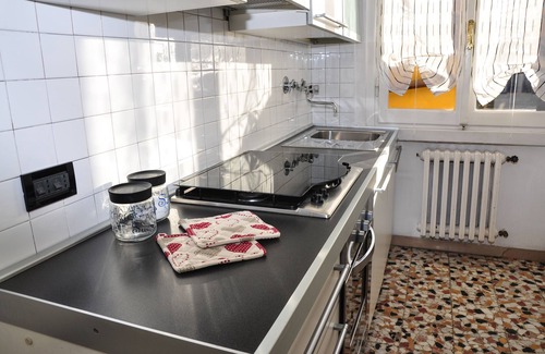 San Giovanni Apartment | Explore Florence: Exceptional Stay with Breakfast & Accessibility