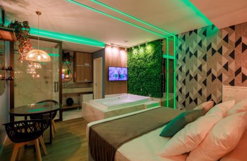 Santa Rosa Hotel | Relax at Florence Motel Spa: Wheelchair Accessible Retreat