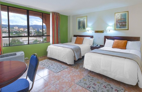 Tegucigalpa Hotel | Discover Comfort at Florencia Plaza Hotel with Spa & Pool