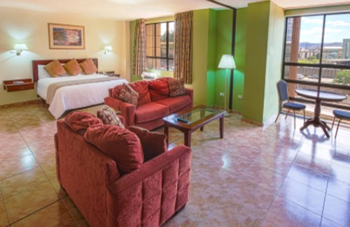 Tegucigalpa Hotel | Discover Comfort at Florencia Plaza Hotel with Spa & Pool