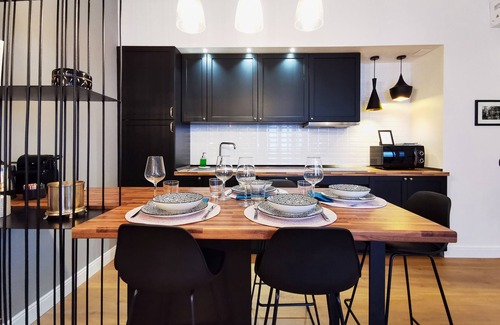 Citta Bassa Apartment | Exceptional Florentin - Downtown Design Apartment Experience