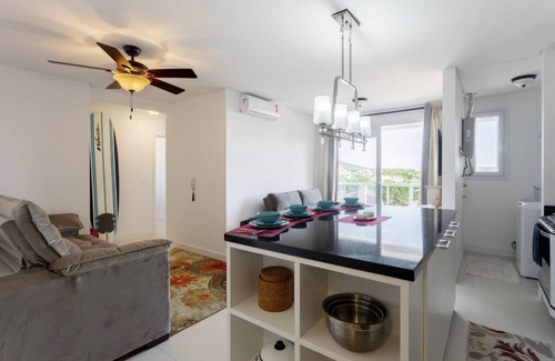 Ingleses Sul Apartment | Oceanview Retreat at Florianópolis, Steps from Praia dos Ingleses