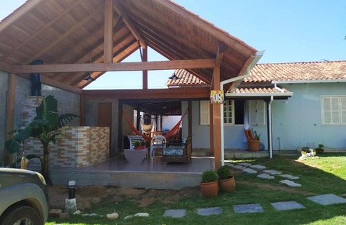 Muquem House | Pet-Friendly Florianópolis Suites with Ocean Views