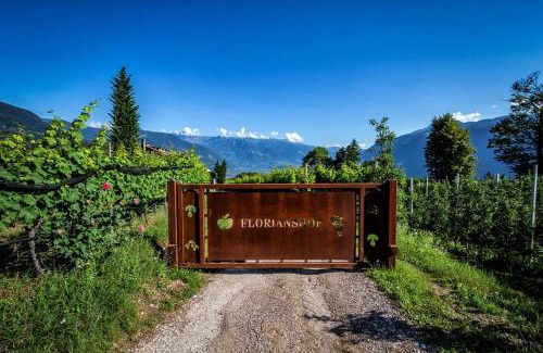 Tesimo Apartment | Discover Florianshof: Family-Friendly Getaway with Pool