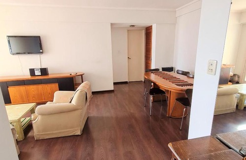 Florida Apartment | Exceptional Florida Estación - Guest Rated 9.5/10