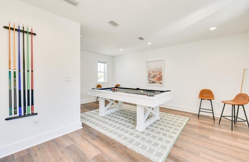 Miramar Beach House | Beachside Florida Home with Grill, Pool Table & Top Reviews