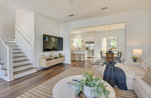 Miramar Beach House | Beachside Florida Home with Grill, Pool Table & Top Reviews