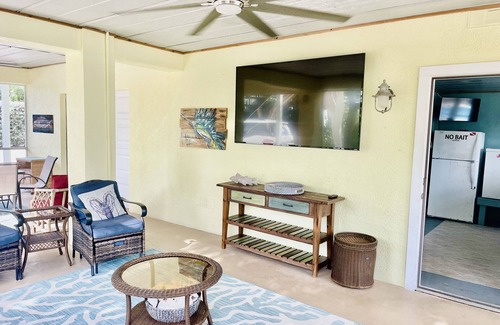 Little Torch Key House | Florida Keys Paradise: Heated Pool & Oceanfront Bliss