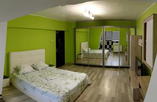 Ramnicu Valcea Apartment | Unbeatable Guest Rated Experience at Florina Hotel
